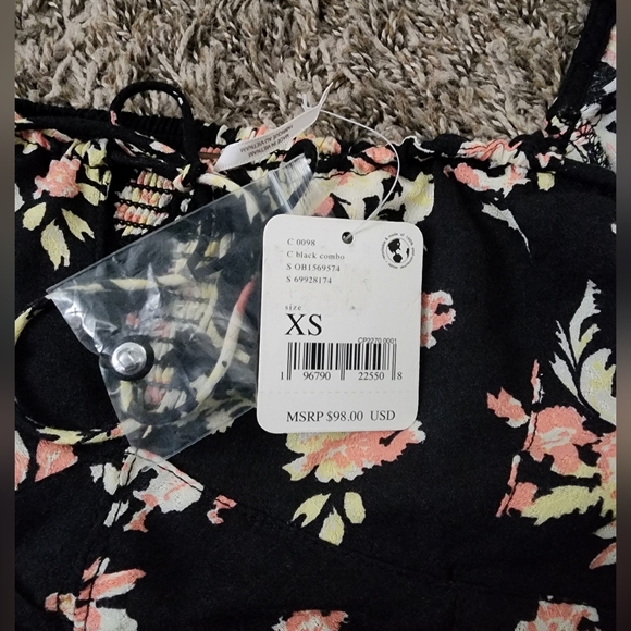 Free People Hilary Printed Top Black Combo XS NEW - Picture 2 of 5